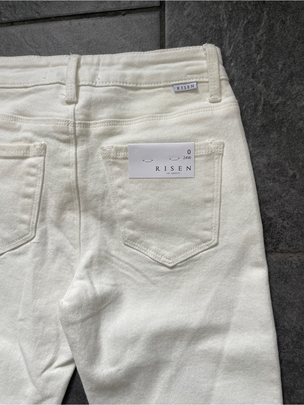 NWT Risen Los Angeles White High-Rise Flare Jeans Size 0/24 - Picture 5 of 11